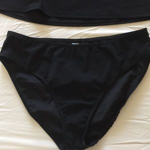 Victoria’s Secret high-cut bikini bottom